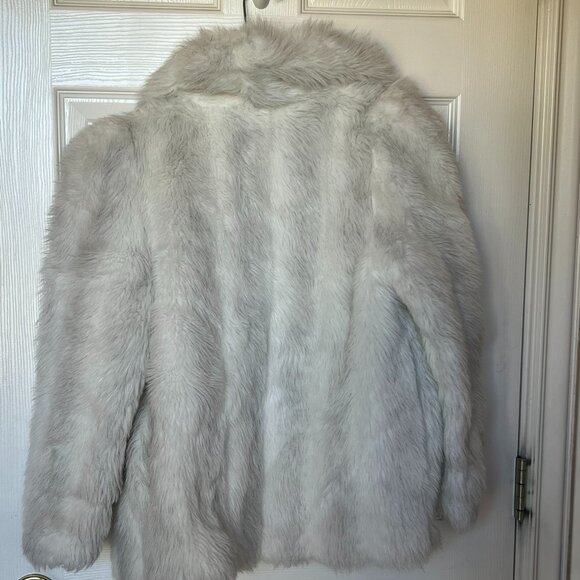 Vintage Faux Fur Coat White w/ Gray Size M - Picture 4 of 6